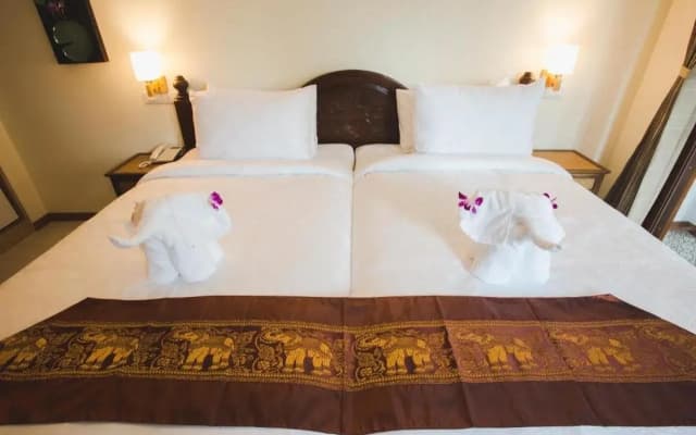 Chada Mantra Hotel - photo 5