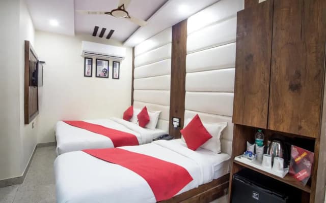 Hotel Dollar Inn - photo 5