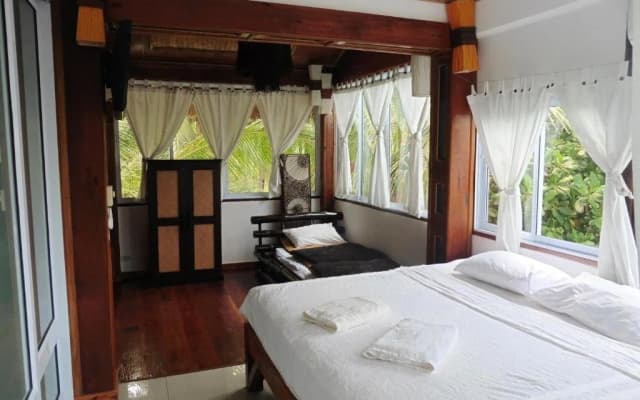 Pap's Place - photo 3