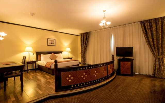 Rolla Suites Hotel - photo 3