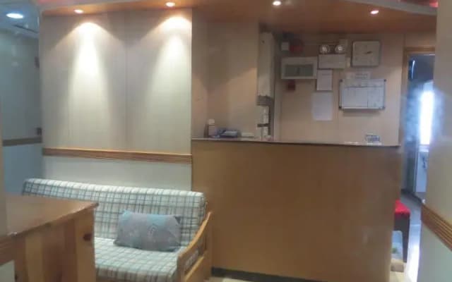 Ho King Guest House - photo 2