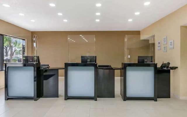 Orlando Metropolitan Resort - photo 4