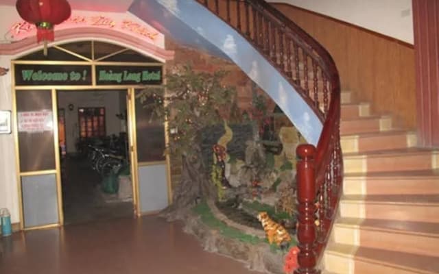 Hoang Long Hotel - photo 2