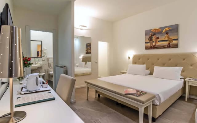 Hotel Accademia - photo 4
