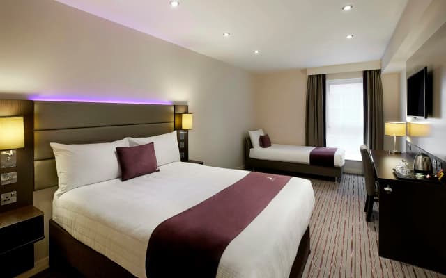 Premier Inn London Hackney - photo 3