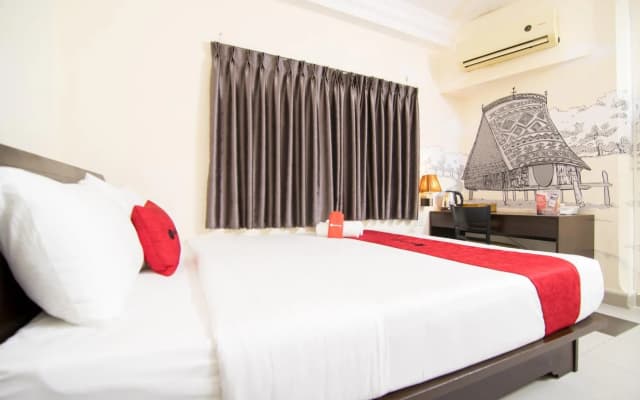 Honey House Hotel - photo 3
