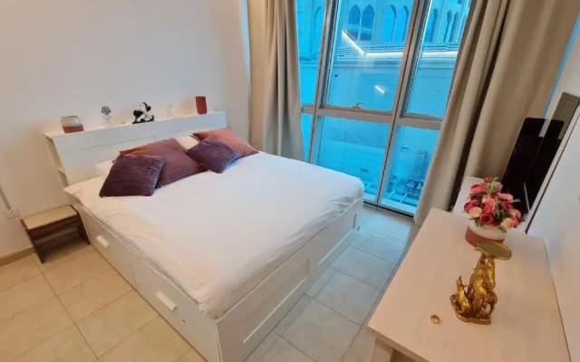 Stunning 3bhk service apartment - photo 3
