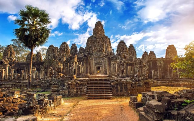 The King Angkor Villa - photo 2