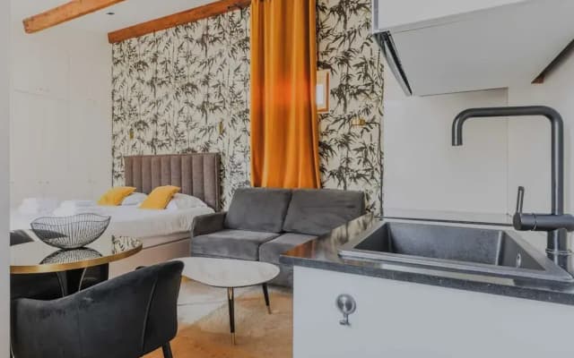 Charming Studio - 2P - Courcelles - photo 3