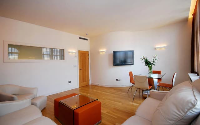 The Harrington - Gloucester Road - 1 Harrington Gardens - photo 3