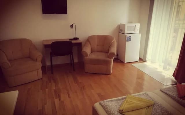 Capital Guesthouse Budapest - photo 2