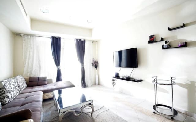1BR Dubai Marina View Princess Tower 1609 - photo 2