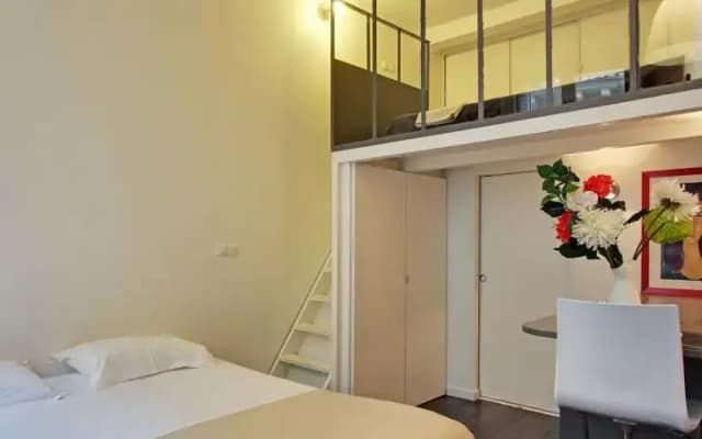 Parisian Home - Studio quartier Trinité - photo 2