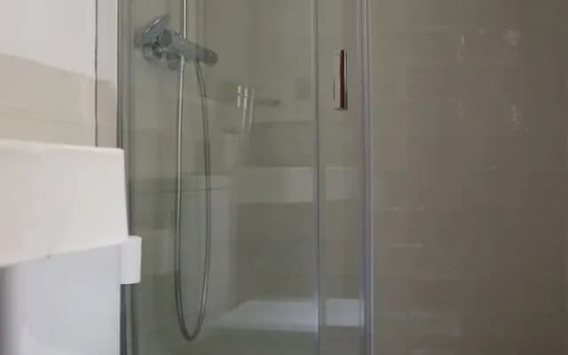 Village Chueca Apartments - photo 3