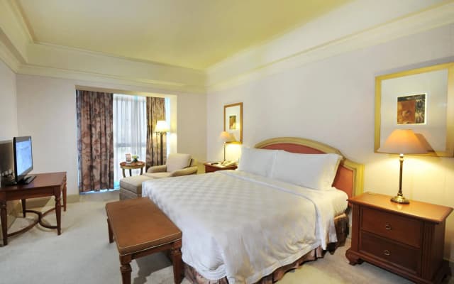 Hotel Borobudur Jakarta - photo 2