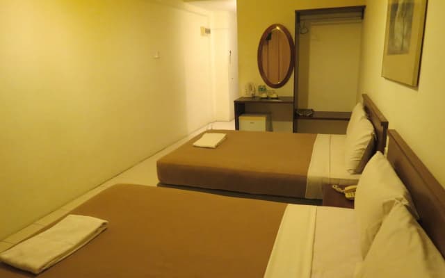 Virgo Batik Resort Teluk Batik Lumut - photo 2