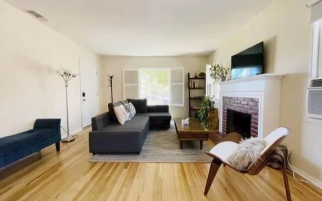 Spacious family oasis in silicon beach 5mins to LAX - photo 2