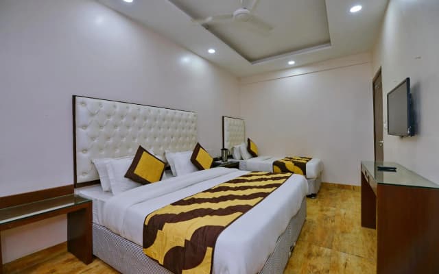 Hotel Kabeer New Delhi Railway Station - photo 5
