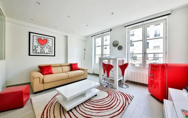 Luxury Apartment in the center of Paris - photo 2