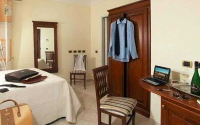 Hotel De Monti - photo 4