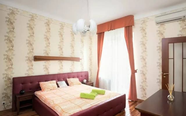 Fascinating View Apartment - photo 2