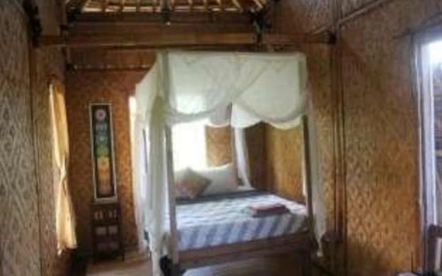 9th House - photo 2