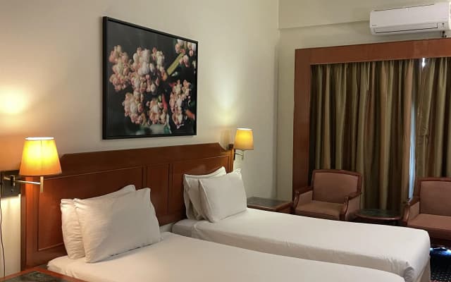 Rainbow Paradise Beach Resort - photo 4