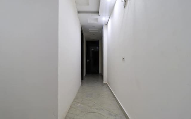 OYO 43033 Superb Stay - photo 4