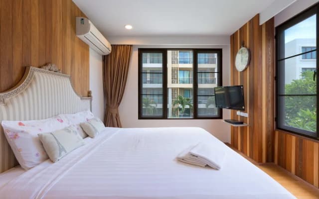 Baan Sansuk Beachfront Condominium - photo 4
