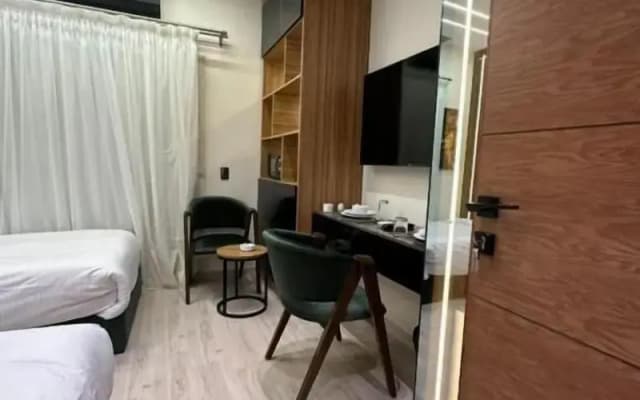 Elite Boutique Hotel - photo 2