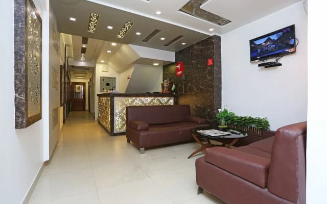 Hotel Elegant International - photo 2