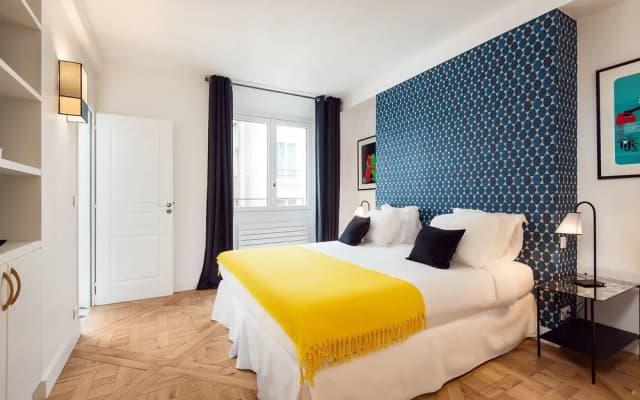 Palais Nouveau - Two Bedroom Condo - photo 2