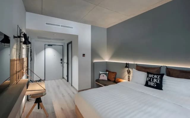 Moxy Budapest Downtown - photo 4