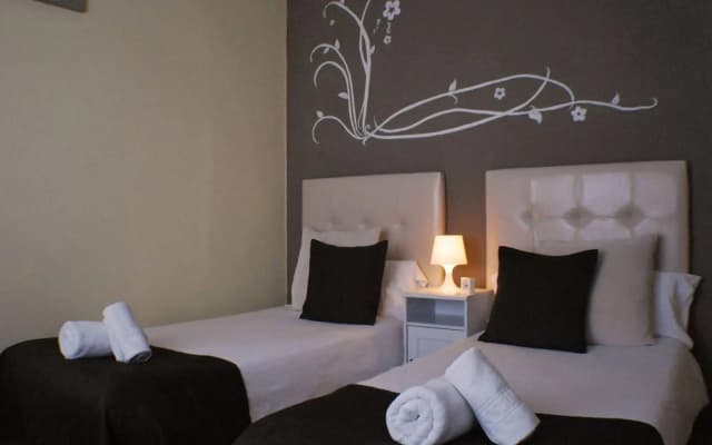 Petit Hotel - photo 4