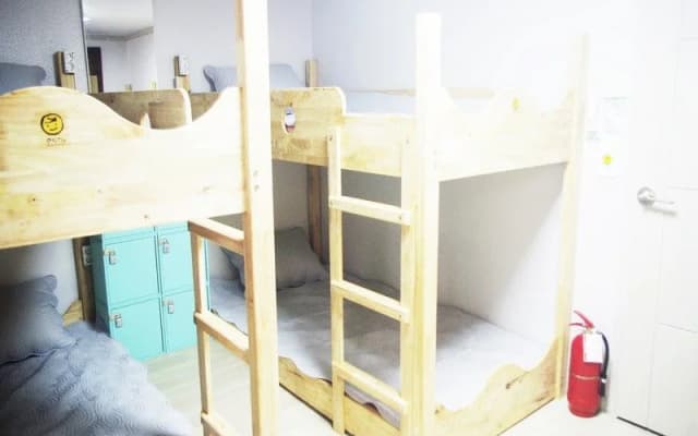GDJ Guesthouse - Hostel - photo 4