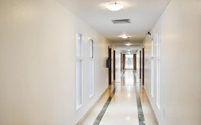 Galaxy Plaza Hotel - photo 3