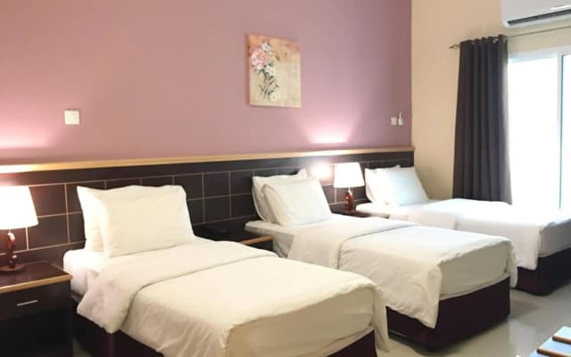 Mutrah Hotel - photo 4