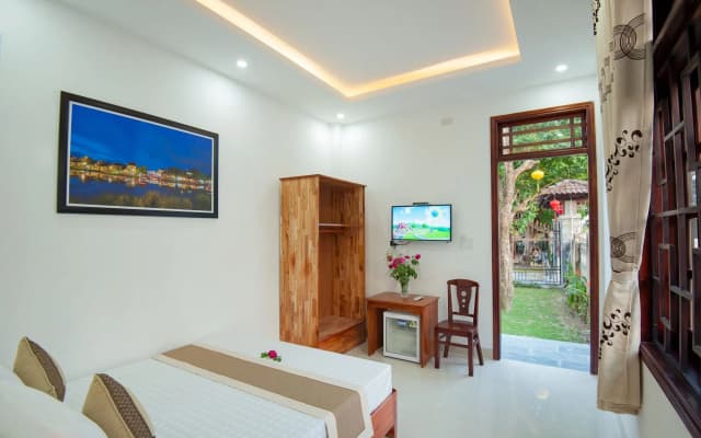 The Moon River Homestay & Villa - photo 4