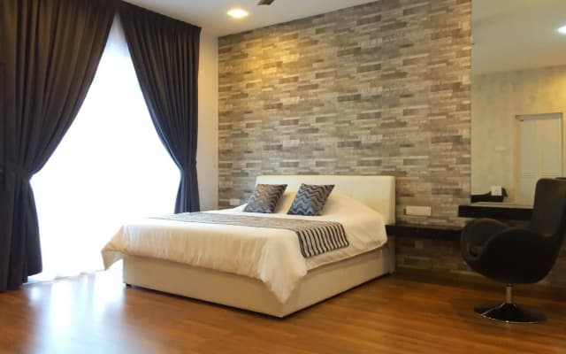 Shamrock Boutique Villa - photo 2