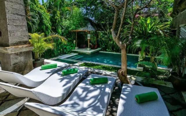 Sunclad Villa - photo 2