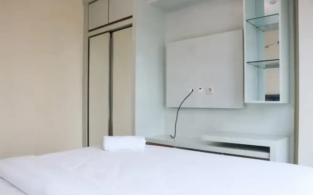 Functional 2Br At Tifolia Apartment - photo 4