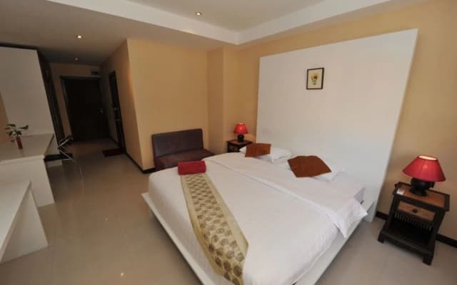 Le Parrot's Inn - photo 4