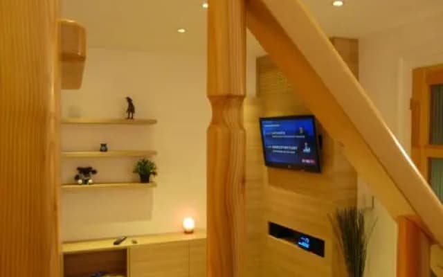 Beer House Apartment - photo 3