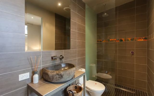 The Love Shack - photo 4
