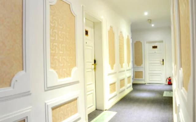 Dang Anh Hotel - photo 3