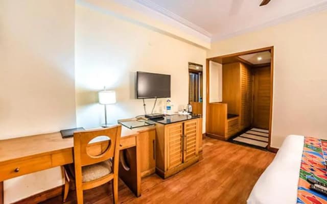 Fabhotel Bmk Grand - photo 2