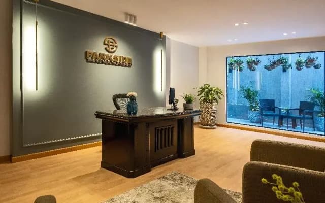 Parkside Boutique Serviced Apartments - photo 3