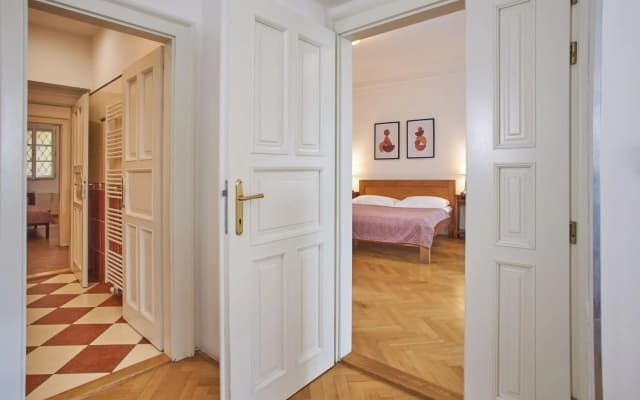 Charles Bridge Apartments - photo 2