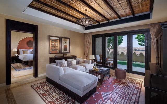 Qasr Al Sarab Desert Resort by Anantara - photo 4