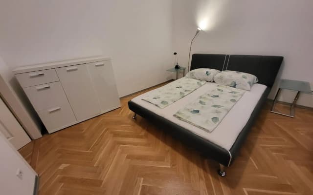 CozyNite Premium Apartment Hundertwasser - photo 2